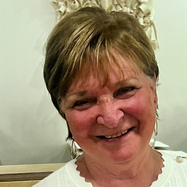 Damery, Connie